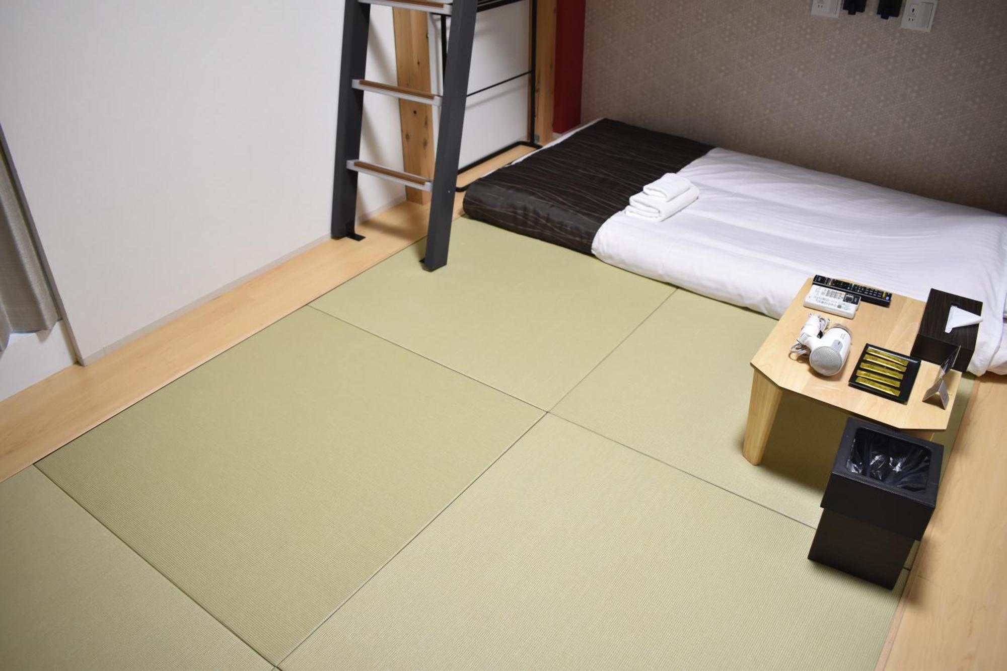 Hotel Shinsaibashi House Ōsaka Zimmer foto