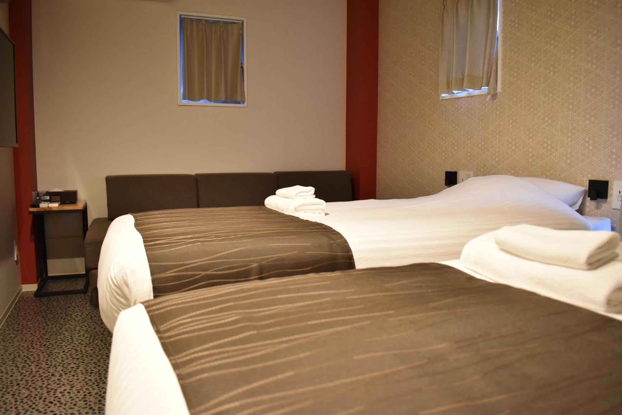 Hotel Shinsaibashi House Ōsaka Zimmer foto
